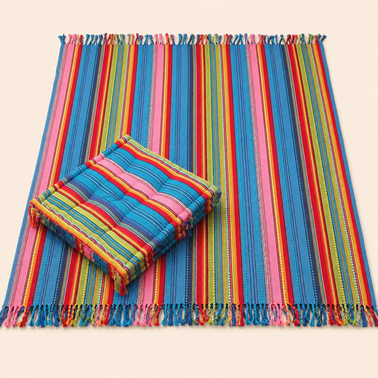 Madagascar Multicolor Floor Mat & Cushion Set